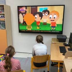 20250916_085431475_iOS