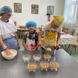 20250922_094753703_iOS