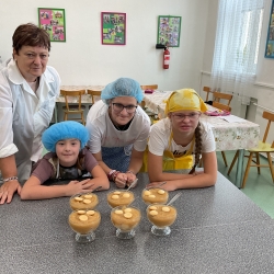 20250922_095255105_iOS