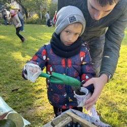 20251003_141253660_iOS