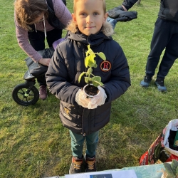 20251003_145030377_iOS