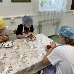 Pečení jablečného závinu