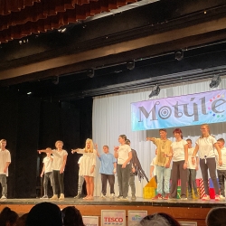 20251108_152309523_iOS