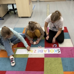 20251030_104614013_iOS