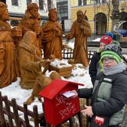 20251203_105626869_iOS